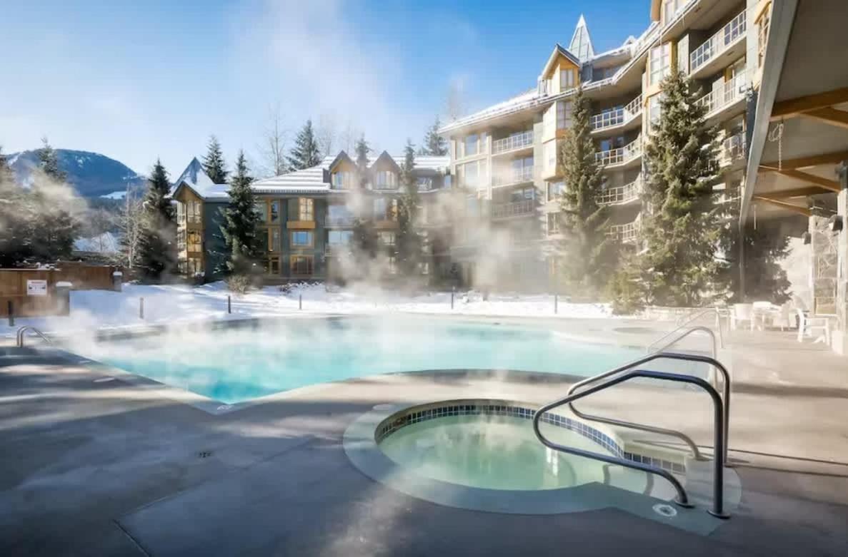 Renovated 1Bed-1Bath In Village With Pool, Hot Tub, And Sauna Whistler Exterior foto